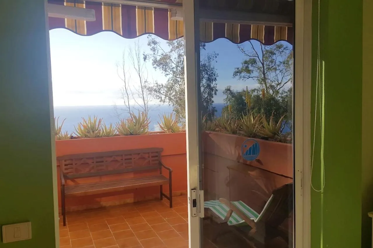 Sea View Apartment In Santiago Del Teide 55 M² Pool Puerto de Santiago